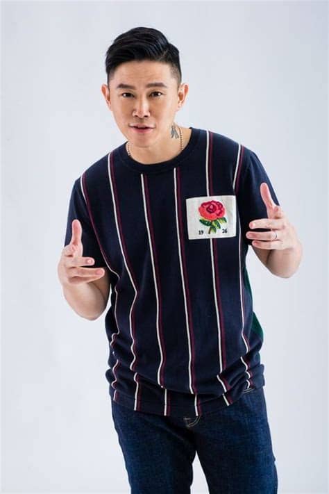 Find top songs and albums by mc jin, including hk superstar (feat. MC JIN欧阳靖回归单曲《DEBUT》张艺兴跨刀制作_音乐头条_音乐娱乐综合门户站-明星资讯-娱乐新闻-正版音乐 ...