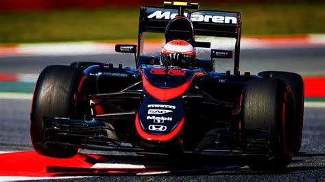 Black And Red Mclaren F1 Vehicle Formula 1 Mclaren F1 Hd Wallpaper
