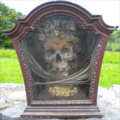 10 unbelievably creepy tombstones and memorials unusual headstones cemetery art tombstone