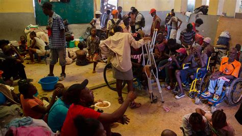 In Port Au Prince Haiti Thousands Seek Refuge From Wave Of Violence Cnn