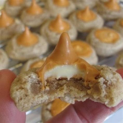 Pistachio kiss cookiescreations by kara. Hershey Kiss Gingerbread Cookies Recipe — Dishmaps