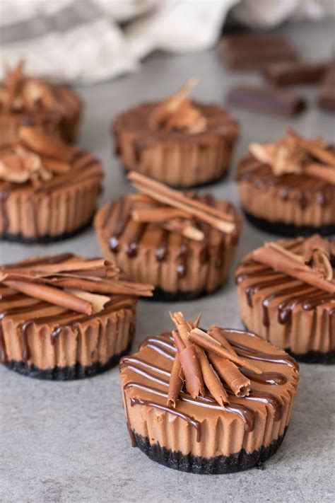 Reviews for photos of mini chocolate hazelnut cheesecakes. Mini Cheesecakes de Chocolate - El Mundo Eats