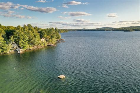Moultonborough Vacation Homes And Cottages Lake Winnipesaukee Nh