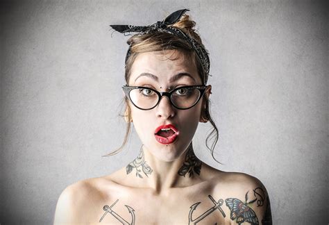 Image Tattoos Surprise Emotion Girls Glasses