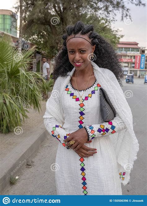 Meknes Ethiopia April 28th2019 Ethiopian Women In The City Have Beautiful Clothes And Have