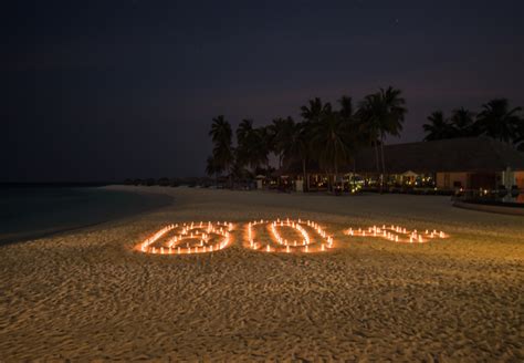 Its a superb design with has a sky line of kuala lumpur! Earth Hour 2018: Embracing the Nature of the Maldives ...
