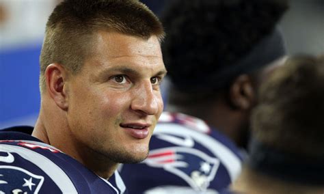 An apparently relaxed Rob Gronkowski posts philosophical Instagram post 