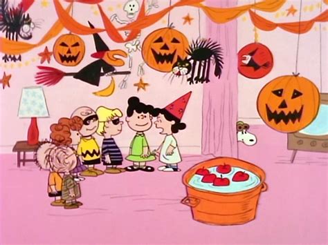 Peanuts Halloween Party Pictures Photos And Images For Facebook