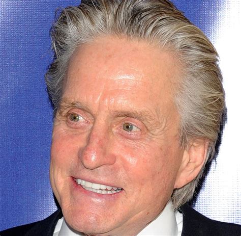 Welcome to michael douglas's official facebook page. Hollywood-Star: Michael Douglas besiegte den Krebs ...