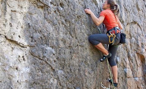 Rock Climbing In Mussoorie I Book Now And Save 19