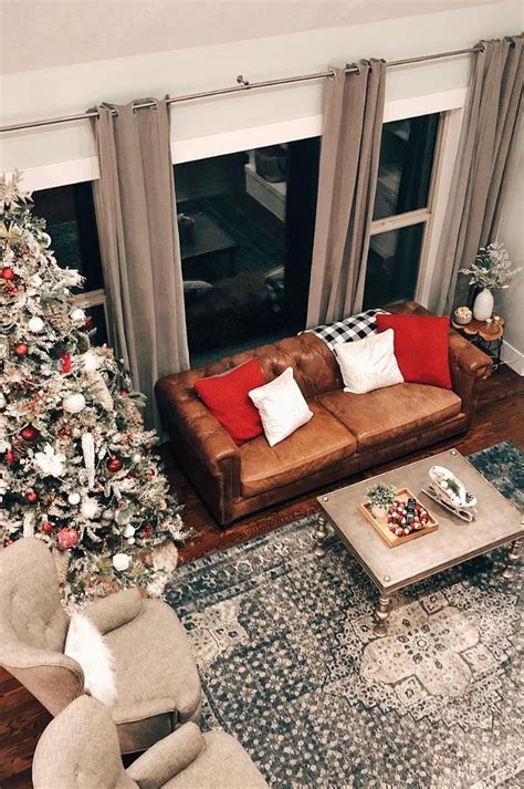 30 Free Best Ways To Decorate The Living Room For Christmas New 2020