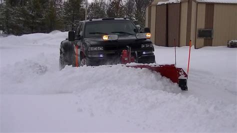 Duramax Dually Snow Plowing With The Western Pro Plow Youtube