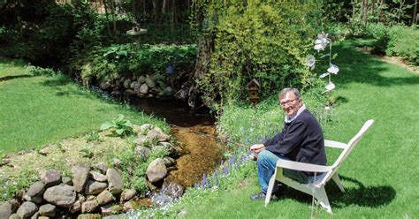 A new cough that doesn't go away coughing up blood, even a small amount Bob Robinson's Story | Lung and Thoracic Cancer | Henry ...