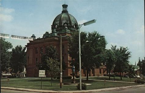 Grant County Court House Lancaster Wi Postcard