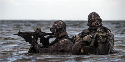 All Us Special Operators Train For Combat Diving But Navy Seals Take