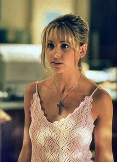 Nackte Sarah Michelle Gellar In Buffy Im Bann Der Dämonen