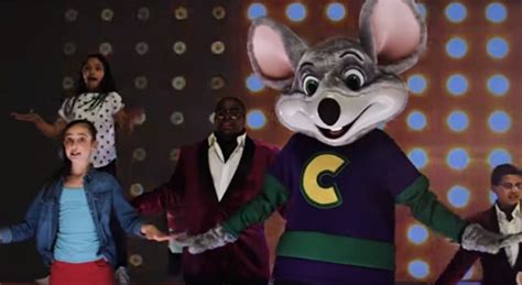 Chuck E Cheese Chuck Es Easy Dance Commercial Song