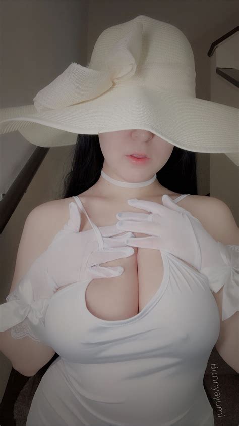 Bunny Ayumi Hachishakusama Nudecosplaygirls Com