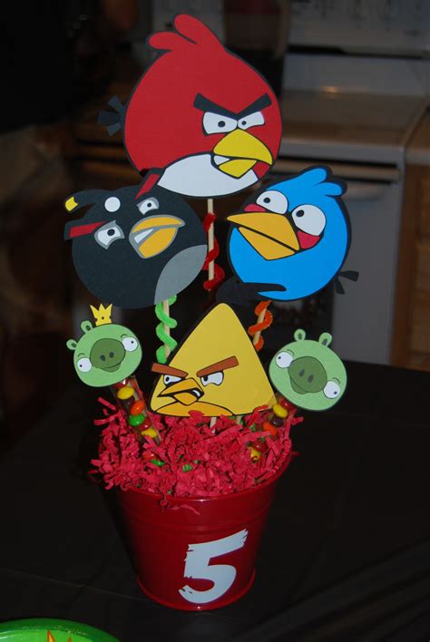 See how to design angry birds birthday decorations setup ideas in pakistan. Crafty Teacher Mom: Angry Birds Birthday Party!