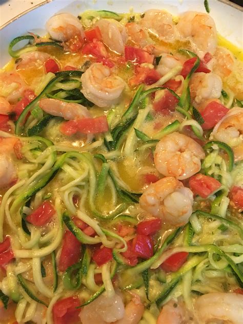 The spinach compliments the texture of the shrimp very nicely and. Keto Shrimp Scampi : ketorecipes