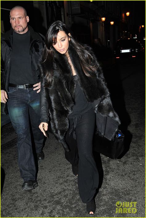 Kim Kardashian Heads To Dinner Kanye West Is Super Cold Photo 2797562 Kanye West Kim