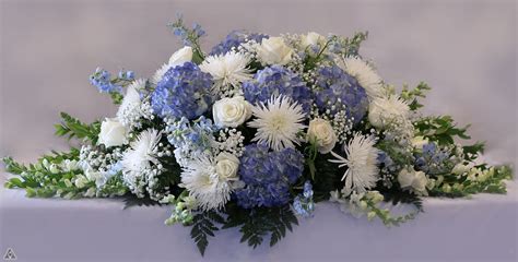 1600 x 1200 jpeg 555 кб. Memories Casket Spray in Amherst, MA | Atkins Farms Flower ...