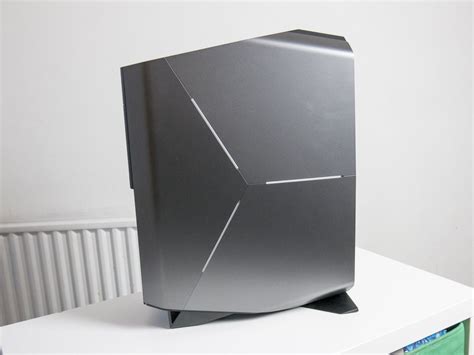 Alienware Aurora Review You Can Buy And Not Have To Build A Great