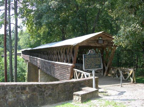 These 10 Beautiful Covered Bridges In Alabama Will Remind You Of A
