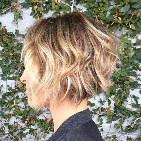 Wavy Messy Bob Messy Short Hair Bob Hairstyles For Fine Hair Fine Hair