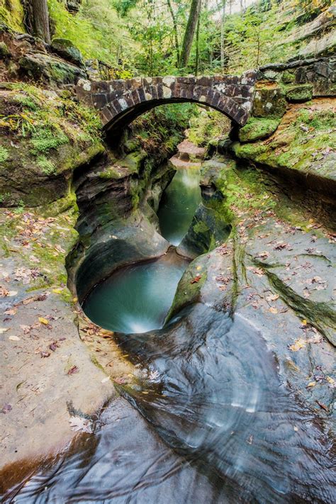 Use a punch bowl to prepare a signature cocktail in advance. Devil's Punch Bowl. Hocking Hills State Park, Ohio : pics
