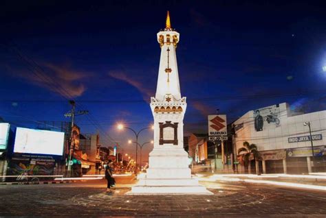 Berkunjung Ke Monumen Tugu Yogyakarta Yang Ikonik