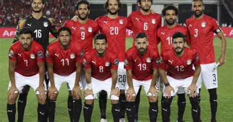 .المنتخب المصري قادرون على ذلك خاصة ان اللقاء سيقام على ارضنا وبين جماهيرنا جاء خلال اجتماع سمير زاهر بلاعبي المنتخب في اول مران لهم بالملعب الفرعي لاستاد القاهرة وقال زاهر. فضيحة المنتخب المصري.. إعلان اعتذار عن الهزيمة صور قبل ...