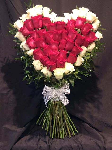 Red Rose With Heart Images