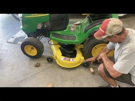How To Adjust Level Setup A Inch Mower Deck On A John Deere Lawn Tractor Mower L