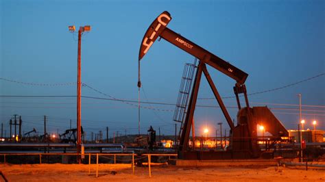 Us Shale Oil Drilling Poised To Surge In February