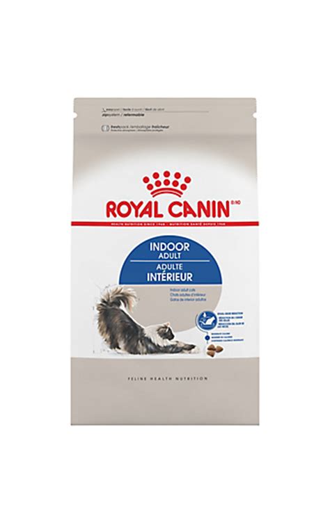 What causes hairballs in cats? Find the Best Food for Your Adult Cat's Needs | Royal Canin