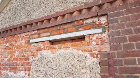 How To Install Pre Stressed Lintel And Brick Up Youtube