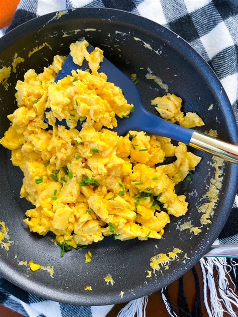 How To Make Scrambled Eggs Fluffy Every Time Tastefully Grace