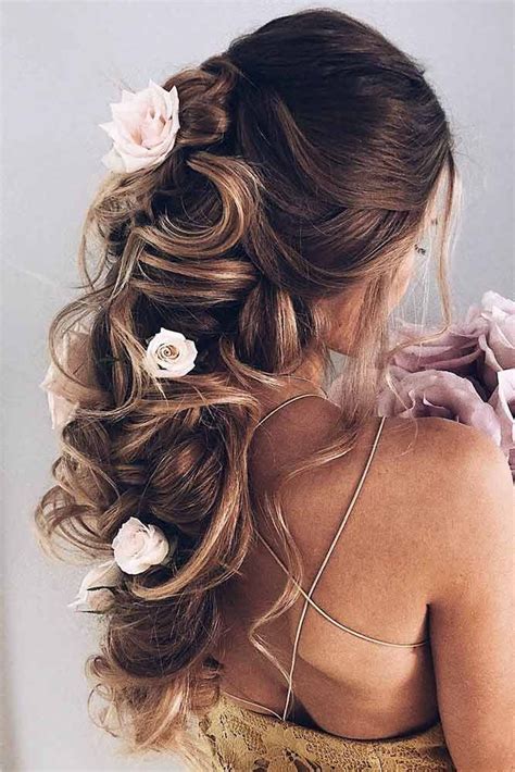 She is majoring in political science and hopes to pursue a career in. Try 42 Half Up Half Down Prom Hairstyles | Cute prom ...