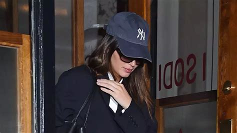 kendall jenner se paseó sin pantalones por nueva york red17