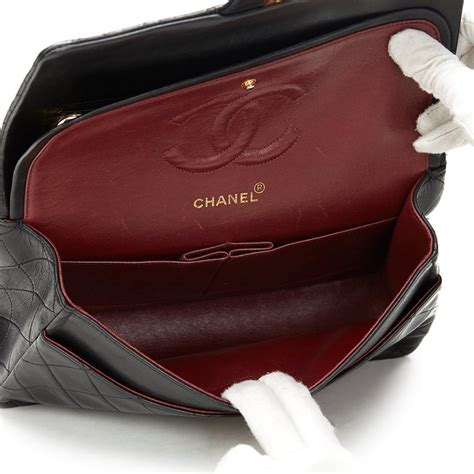 Chanel Medium Classic Double Flap Bag 1997 Hb810 Second Hand Handbags