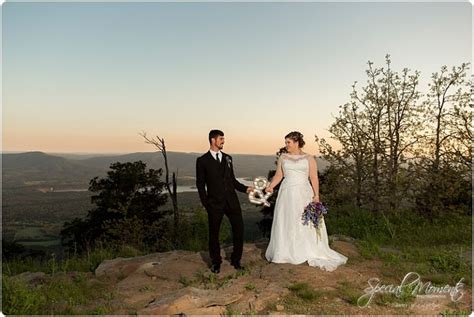 Memories Of A Lifetimeprovence Wedding Mount Magazine State Park