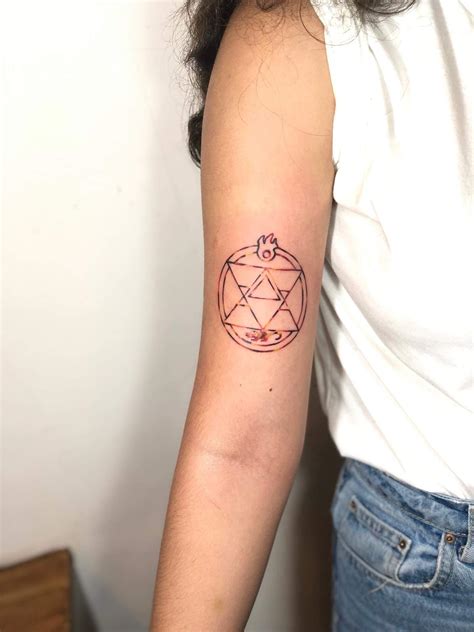 Other visuals may be added, from the flame and salamander icons on roy mustang's alchemy gloves to the text found on major alex armstrong's and comanche's own transmutation circles. Got a tattoo of mustang's transmutation circle. Is it ok ...