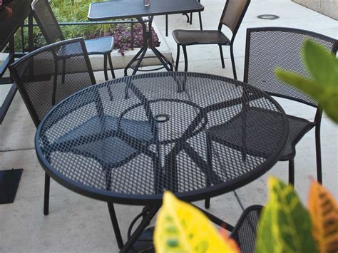 Round Outdoor Dining Table With Umbrella Hole Umbrella Tablecloth