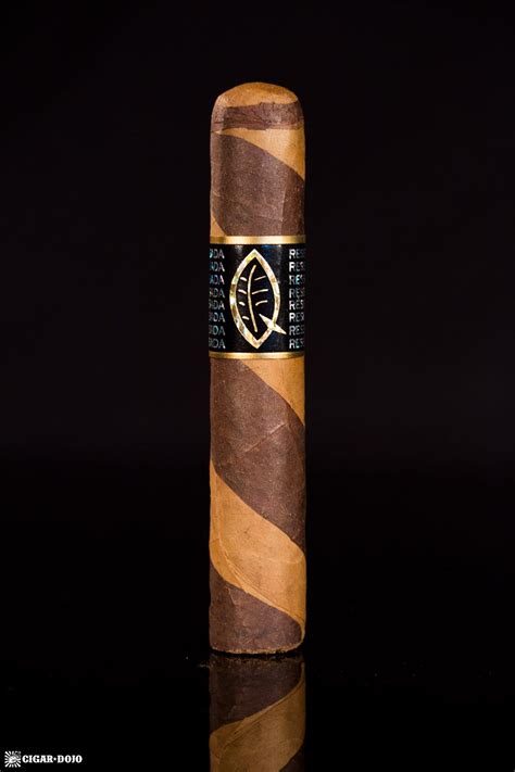 Quesada Reserva Privada Barber Pole Robusto Review Cigar Dojo