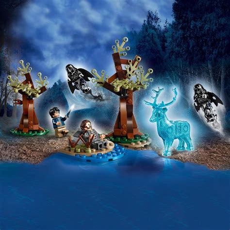 The omoshiroi block memo pad reveals a detailed architectural model when you tear off its pages. LEGO_Harry_Potter_expecto_patronum_set - Blog del Block