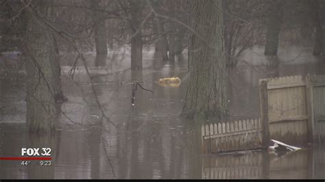 Flooding Along Parts Of Kankakee River Causes Evacuations