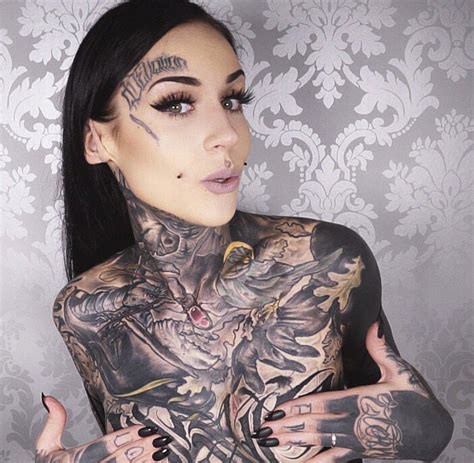 Pin Von Cj Martinez Auf Monami Frost Tattoo Girls Monami Frost T Towierte Frauen