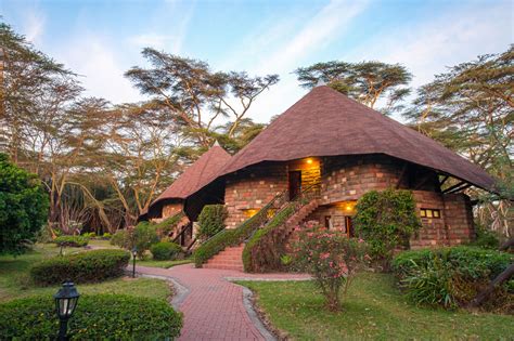 Naivasha is also a popular tourist destination. Lake Naivasha Sopa Lodge - Kenia | PANGEA Travel