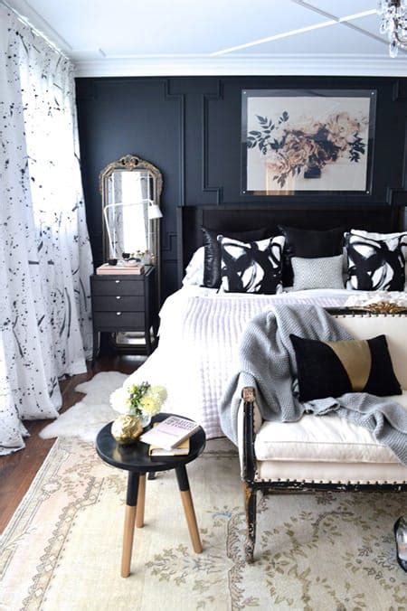10 Chic And Dramatic Bedrooms With Black Walls Megan Morris